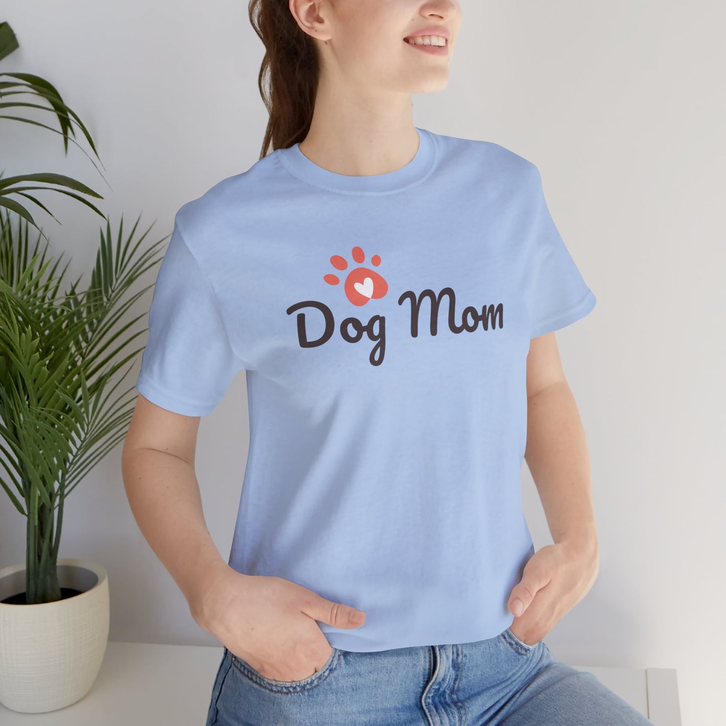 Dog Mom Unisex Jersey Short Sleeve Tee